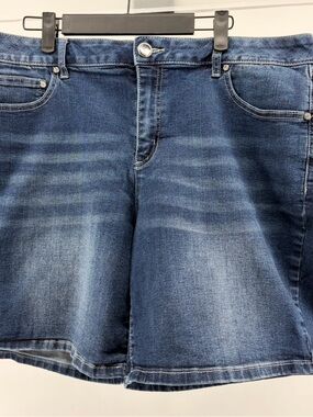 Est.1946 Women's Blue Denim Classic Shorts Stretch With Bling Size 18W
